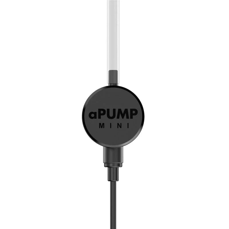 Pumpe für Wasser und Luft im Aquarium