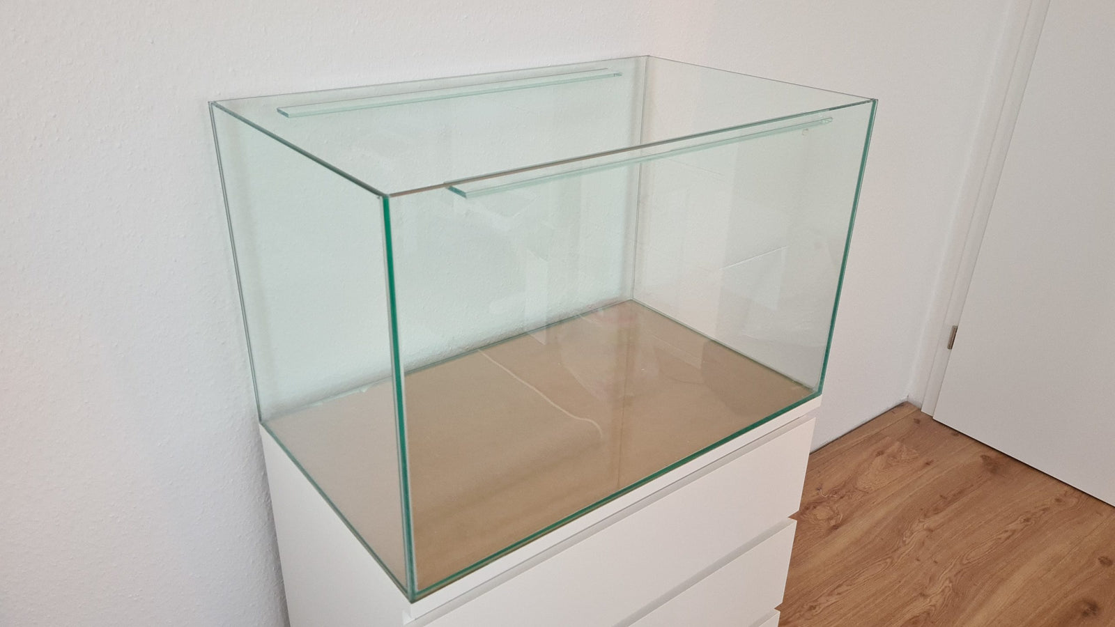 Aquarium 190L für IKEA Malm Regal aus 8mm Glas