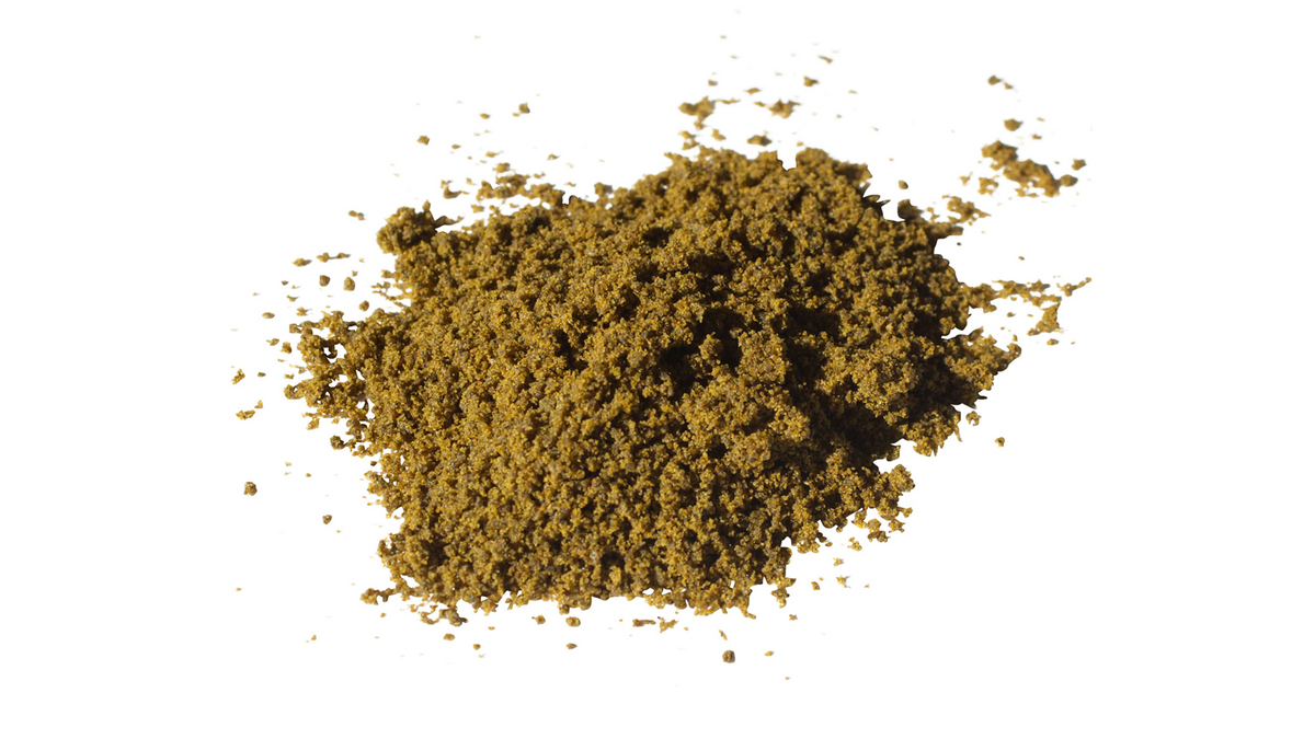 Aquarium360 Mix Fischfutter mit Spirulina und Astaxanthin