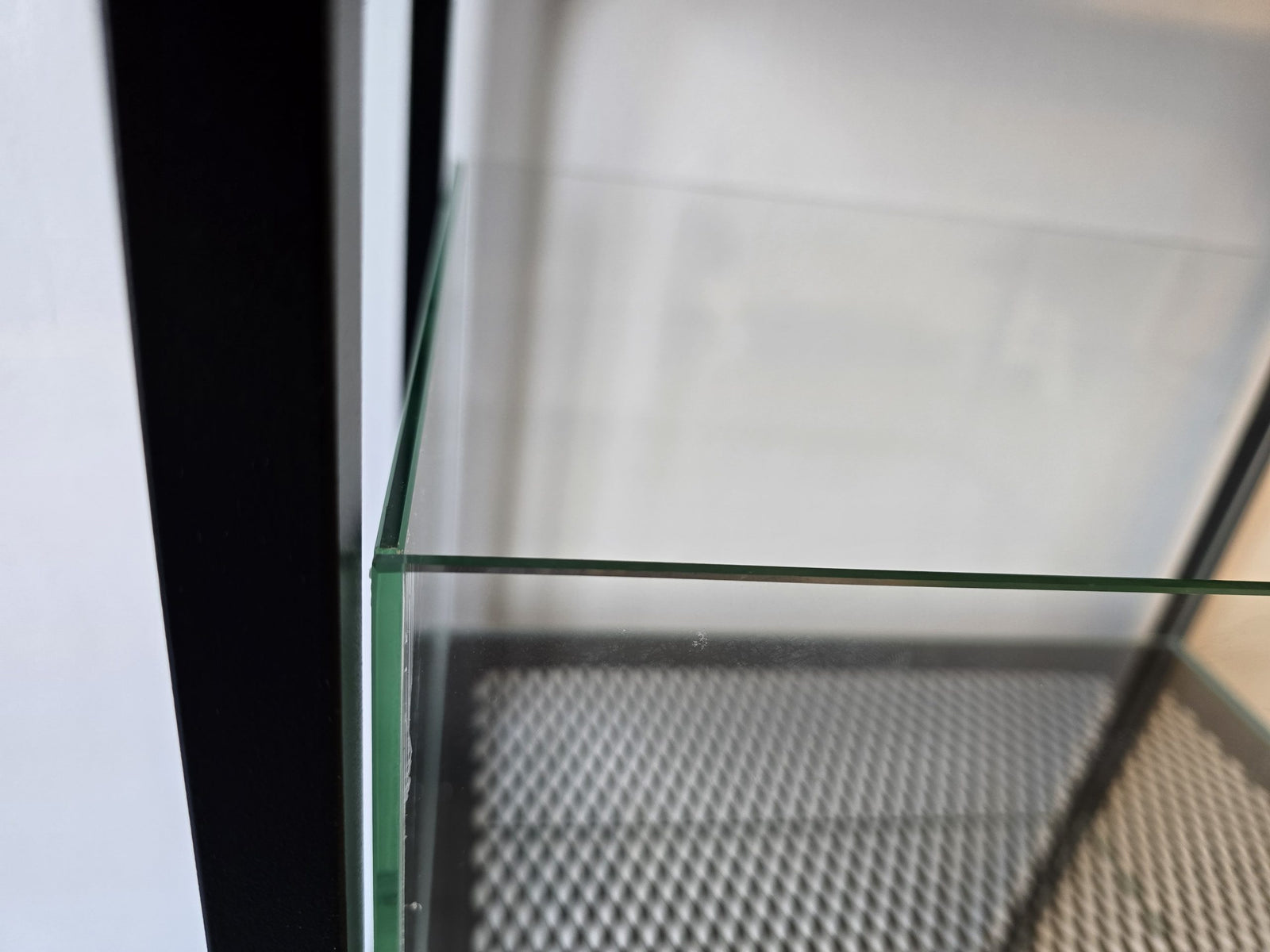 Aquarium 47x32x25cm für IKEA Fjällbo
Aquarium 49x32x25cm für IKEA Fjällbo
