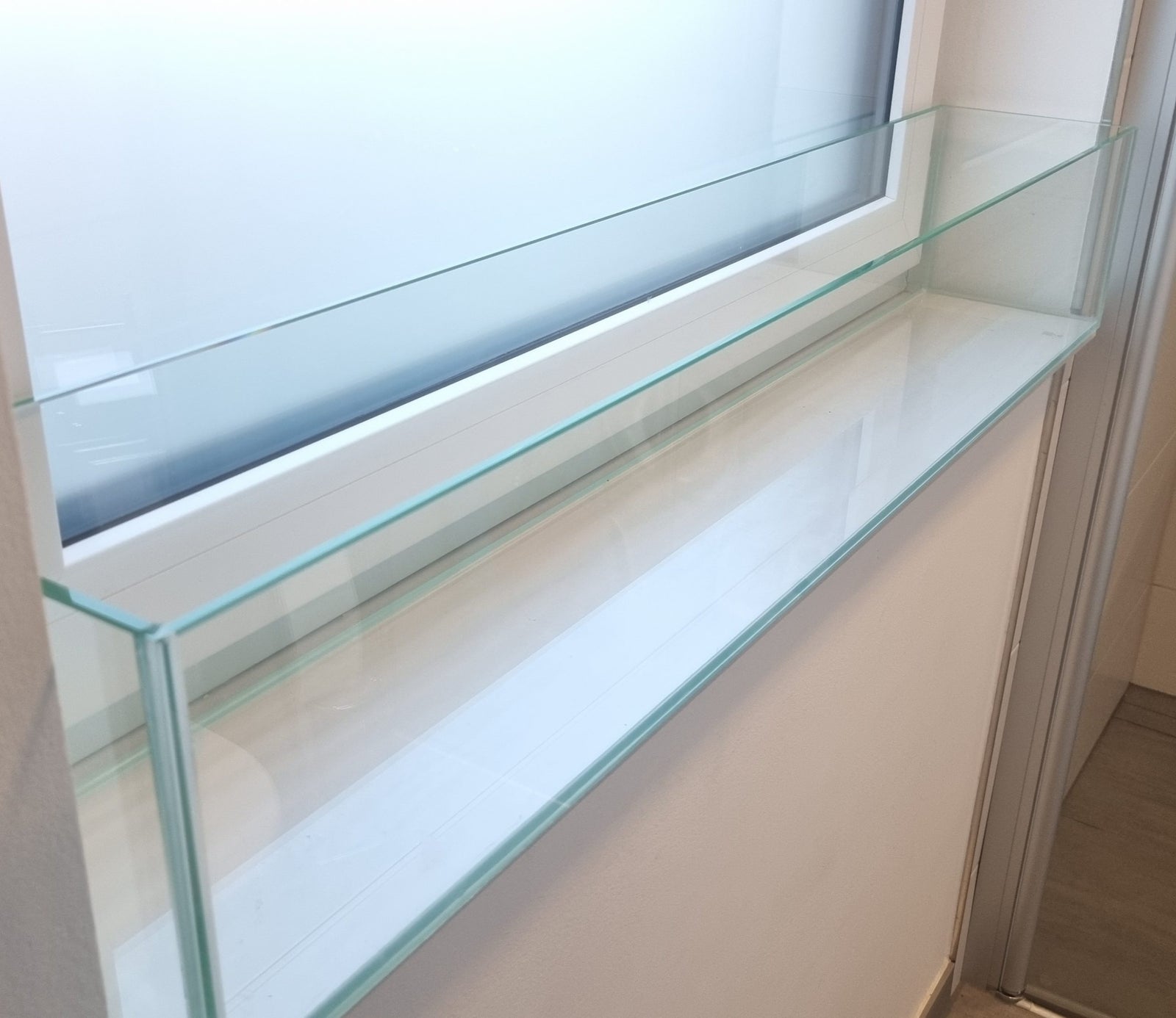 Fensterbank Aquarium - GarnelenTv-Shop

Fensterbank Aquarium in verschiedenen Größen
