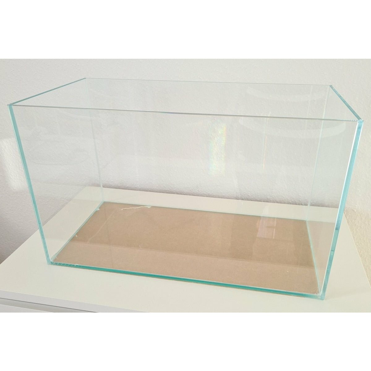 60P Weißglas Aquarium 60x30x36cm (LxTxH) - GarnelenTv-Shop
60P Aquarium 65l mit sauber abgezogener Silikonnaht