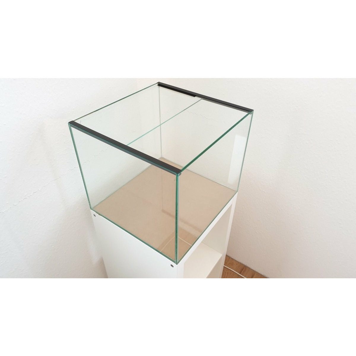 Aquarium 41x39x35cm (LxTxH) 56l für IKEA Kallax - GarnelenTv-Shop
56L Kallax Aquarium aus Glas
