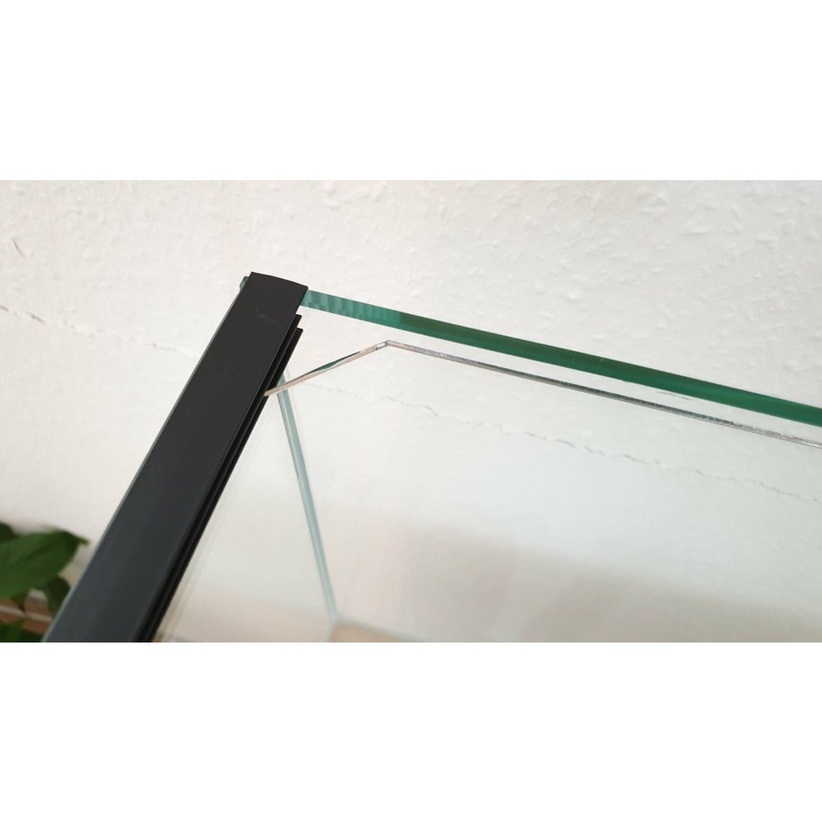 Profil-Schiene für Aquarium ohne Strebe / Poolbecken - GarnelenTv-Shop

Profil-Schiene für Aquarium ohne Strebe zur Befestigung der Glas-Abdeckung

