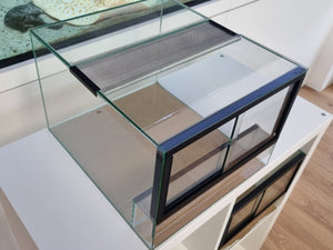 Terrarium 33x38x25cm (LxTxH) für IKEA Kallax - GarnelenTv-Shop

Transparentes Silikon Terrarium
