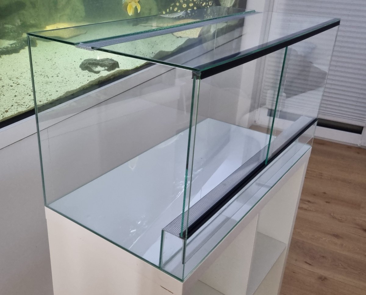 Terrarium 76,5x39x40cm (LxTxH) für IKEA Kallax - GarnelenTv-Shop

Terrarium für Kallax-Regal
